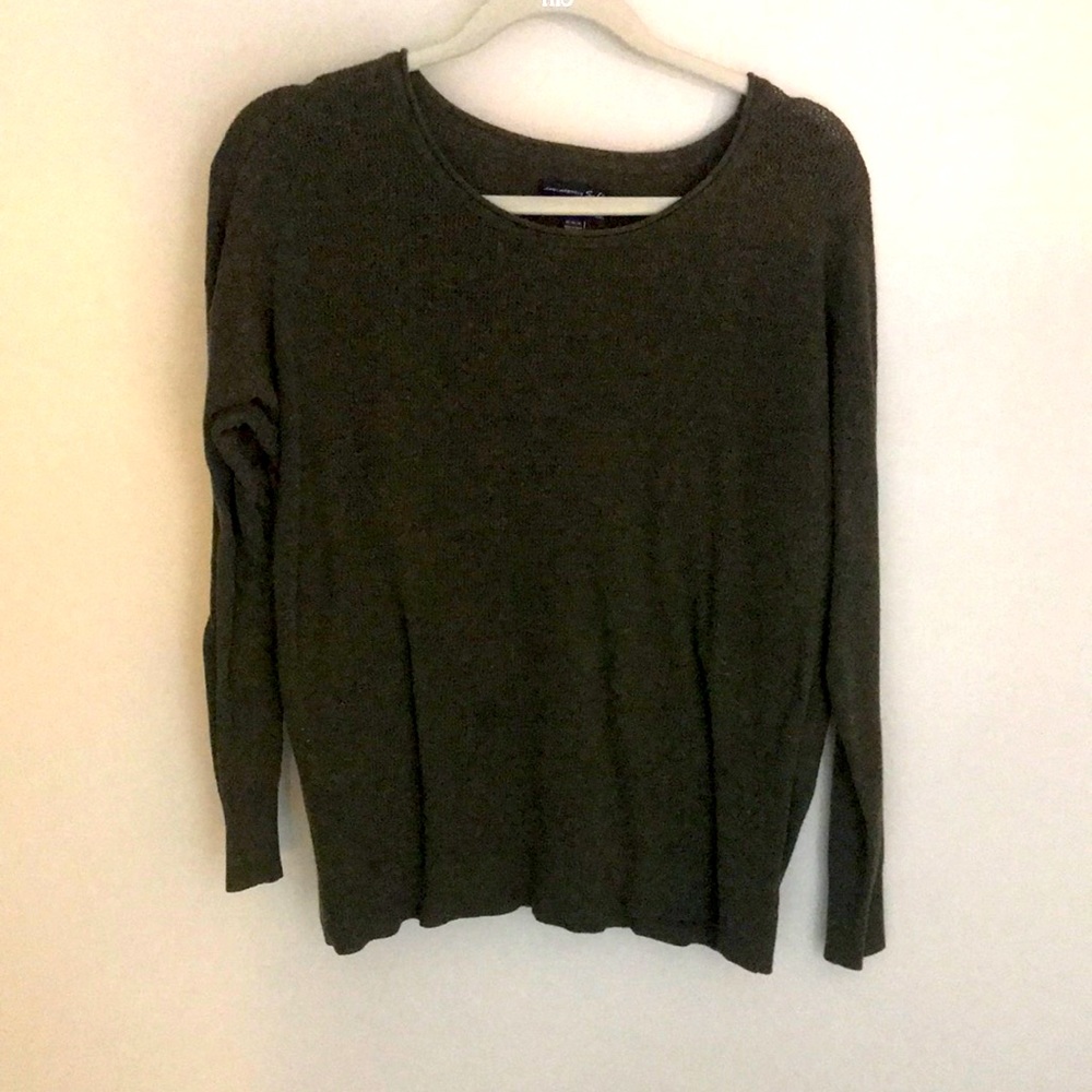 American eagle olive sweater lightweight size M